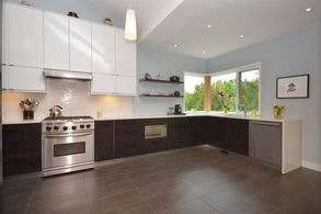 Kitchen - Country homes for sale and luxury real estate including horse farms and property in the Caledon and King City areas near Toronto